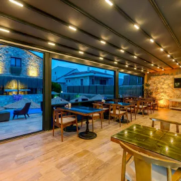 Stone House Foça Otel