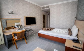 Halley Otel
