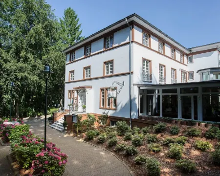 Hotel Waldhalle Hotels in Herzogtum Lauenburg