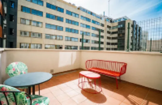 สมาร์ทร์ มาดริด แกรน วีอา 47