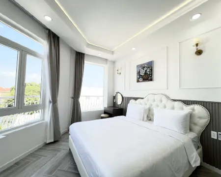 Paris Hotel Hotels in Chau Doc