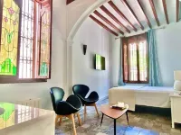 Casa Entre Viñas Hotels in Elche