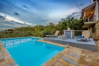 Angelina Villa - Four Bedroom Traditional Paxos Villa - Villaer