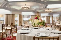 Hilton Boston/Dedham Hotels in Norwood