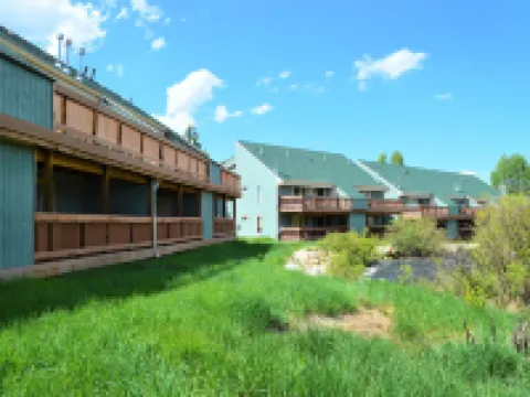 ツイン リバーズ コンドミニアムズ バイ アルダーウッド コロラド マネージメント フレイザーのホテル