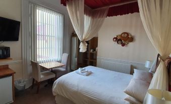 Edward Hotel
