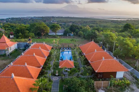 D'Puncak Villas Lembongan Отели рядом с достопримечательностью «Twin Island Dive»