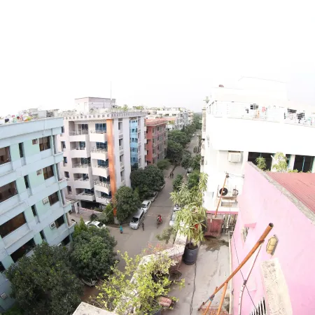Babylon Hotel & Serviced Apartment