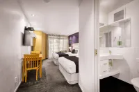 Tides Hotel Hôtels à : 