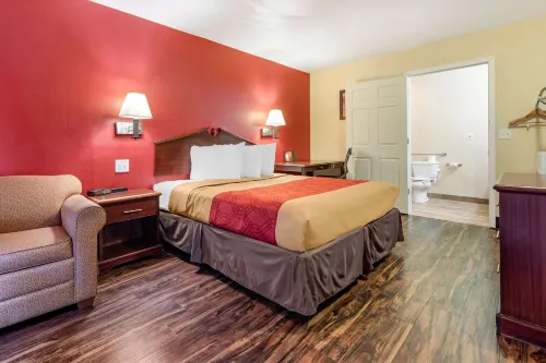 Rodeway Inn Hotels in Liberty Township