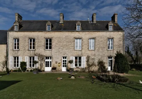 Le Manoir de Magneville - Aamiaismajoitus
