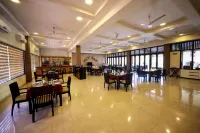 Blue Ocean The Fern Resort & Spa Ganpatipule, Series by Marriott - breakfast