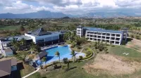 Nasau Resort & Villas Hotels in Nadi