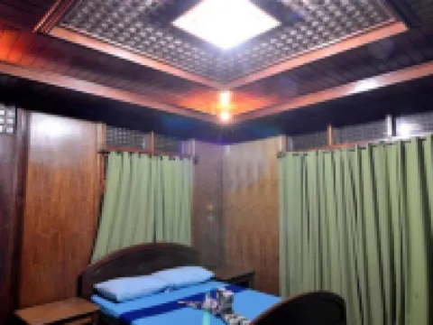 เพมส์ เพนชั่นแอนด์เรสเตอรองต์ โรงแรมในTaytay