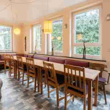 Hostel Aachen Dining/Meeting Rooms