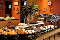 Nadai Confort Hotel e Spa - breakfast