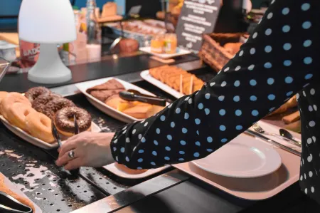 Campanile Millau Отели в г. Мийо