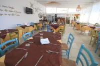 Solaris Torre Lapillo Salento - 朝食