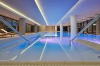 Amphora Hotel - Pools