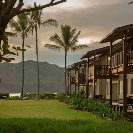 Hanalei Colony Resort