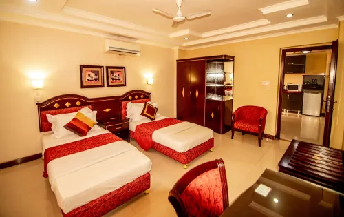 Urban Rose Hotel & Apartments