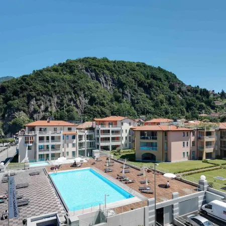 Golfo Gabella Lake Resort