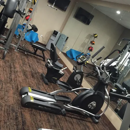 Comfort Inn & Suites Pittsburgh South
