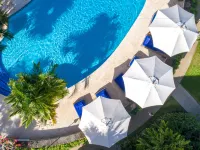 The Sandpiper - Pool