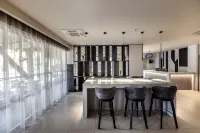 Almond Business Hotel - Business