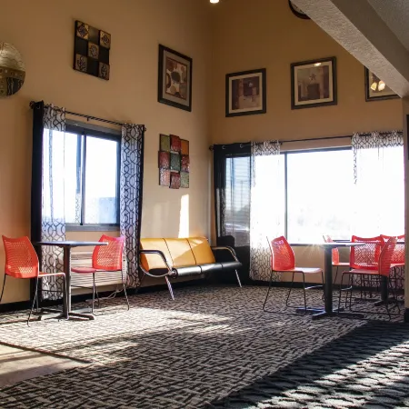 North Town Inn & Suites