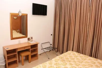 Hotel Yasmine