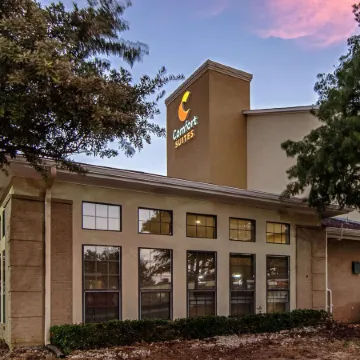 Comfort Suites NW Dallas Near Love Field Отели рядом с Аэропорт Лав-Филд