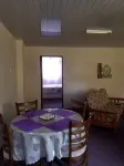 Sunflower Apartments Trinidad - parking