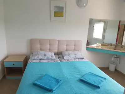 Hotel Holiday Lyon Est Hôtels à : Chaponnay