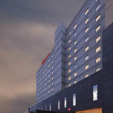Ibis Chennai OMR Отели рядом с достопримечательностью «Парк развлечений VGP Universal Kingdom»