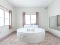 โรงแรมฉิมพลี Chimphli Hotel โรงแรมในอำเภอ ขลุง