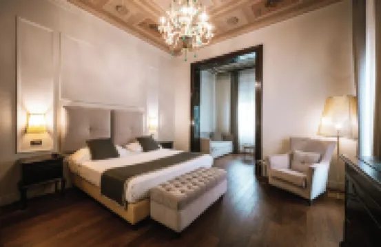 호텔 드 라 빌르 리치오네