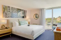 Plunge Beach Resort