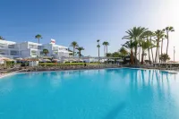 Hotel Riu Paraiso Lanzarote - All Inclusive - Pool