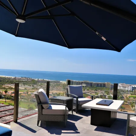 Alegranza Luxury Resort - All Master Suite