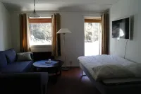 Tysnes Sjø og Fritid Hotels in Uggdal