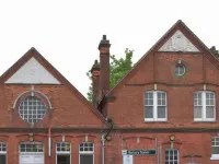 Guest House London Отели рядом с достопримечательностью «Стритам»