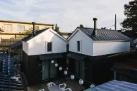 B&B Mikawa - Kanazawa Fish Harbour Hotels in Nomi