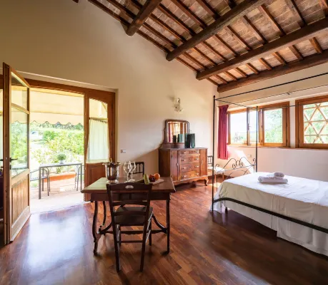 Fattoria Sant'Andrea - Farm Stay Hotels in Certaldo