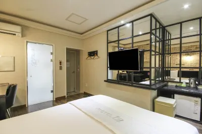 Twelve Motel