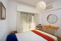 SeaBreeze City Center Flats by TrulyCyprus Hotels in Mesa Geitonia