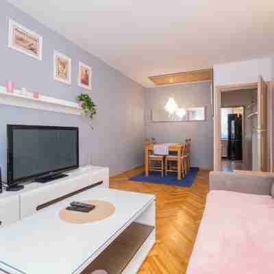 Summer 4 by Grand Apartments Rooms