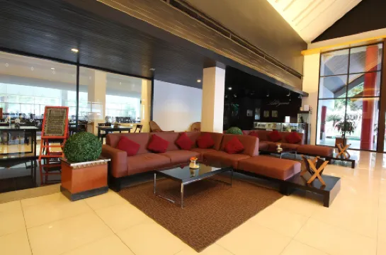 โรงแรมเชียงใหม่ฮิลล์ พื้นที่ส่วนกลาง  Photos