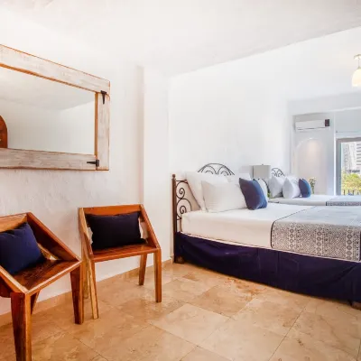 Hotel Suites Mar Elena Hoteles cerca de Punta De Mita