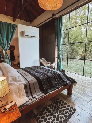 Brisas del Campo Glamping Hotel di La Lonja